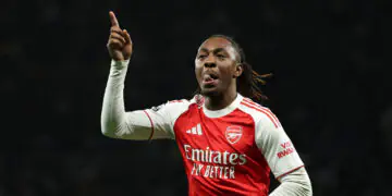 Arsenal Gacanta Ku Dhigay Derby-ga London Sido Kalena Sare U Qaadday Cadaadiska Horyaalka Premier League